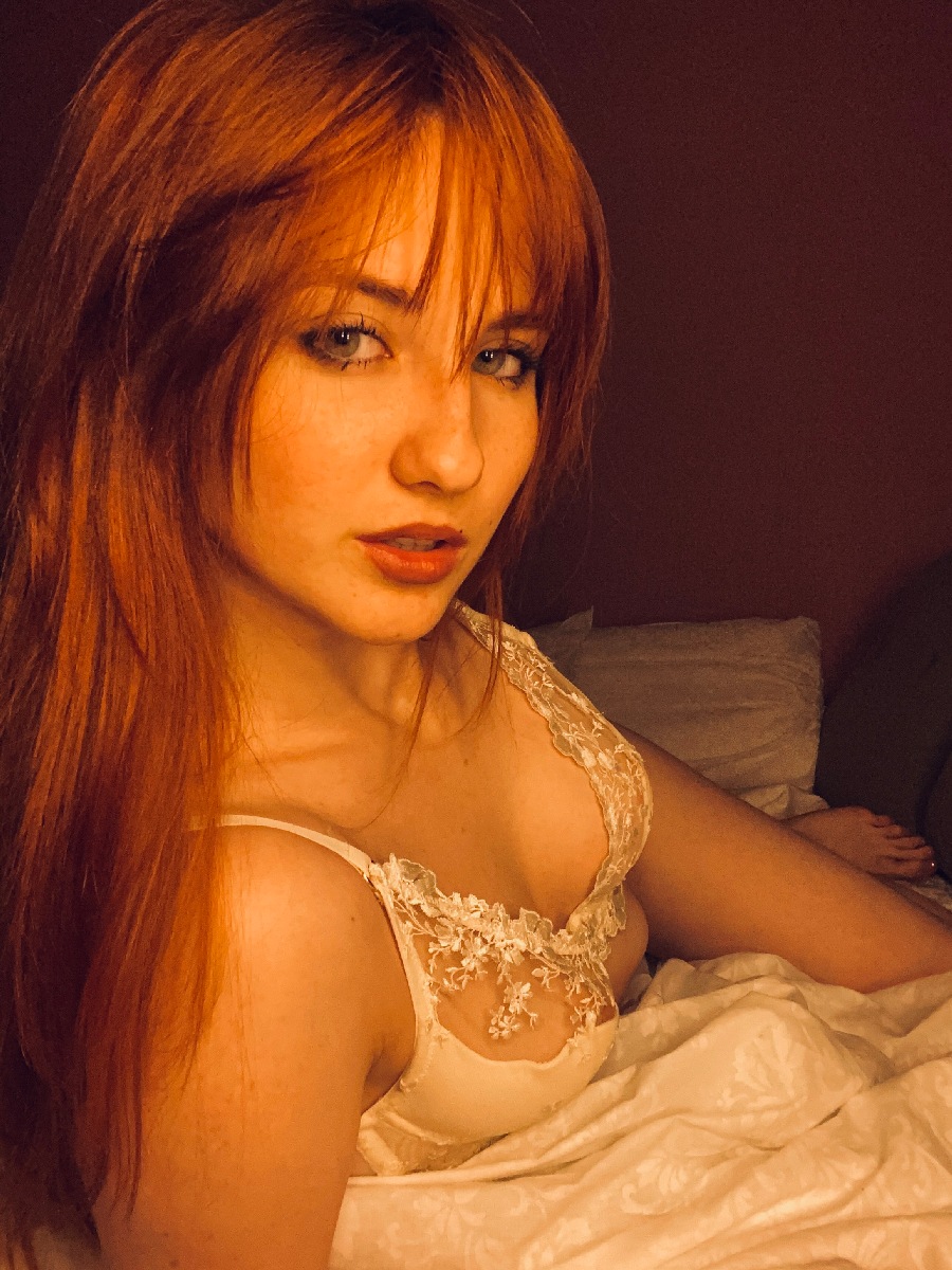 A playful frame from Nata — online in Volgograd