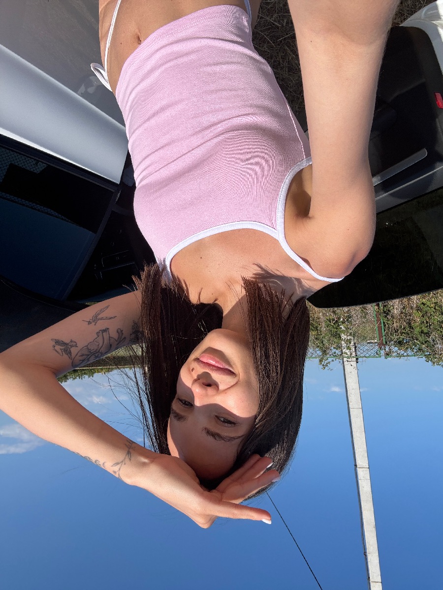 Sexy model Tina in Volgograd